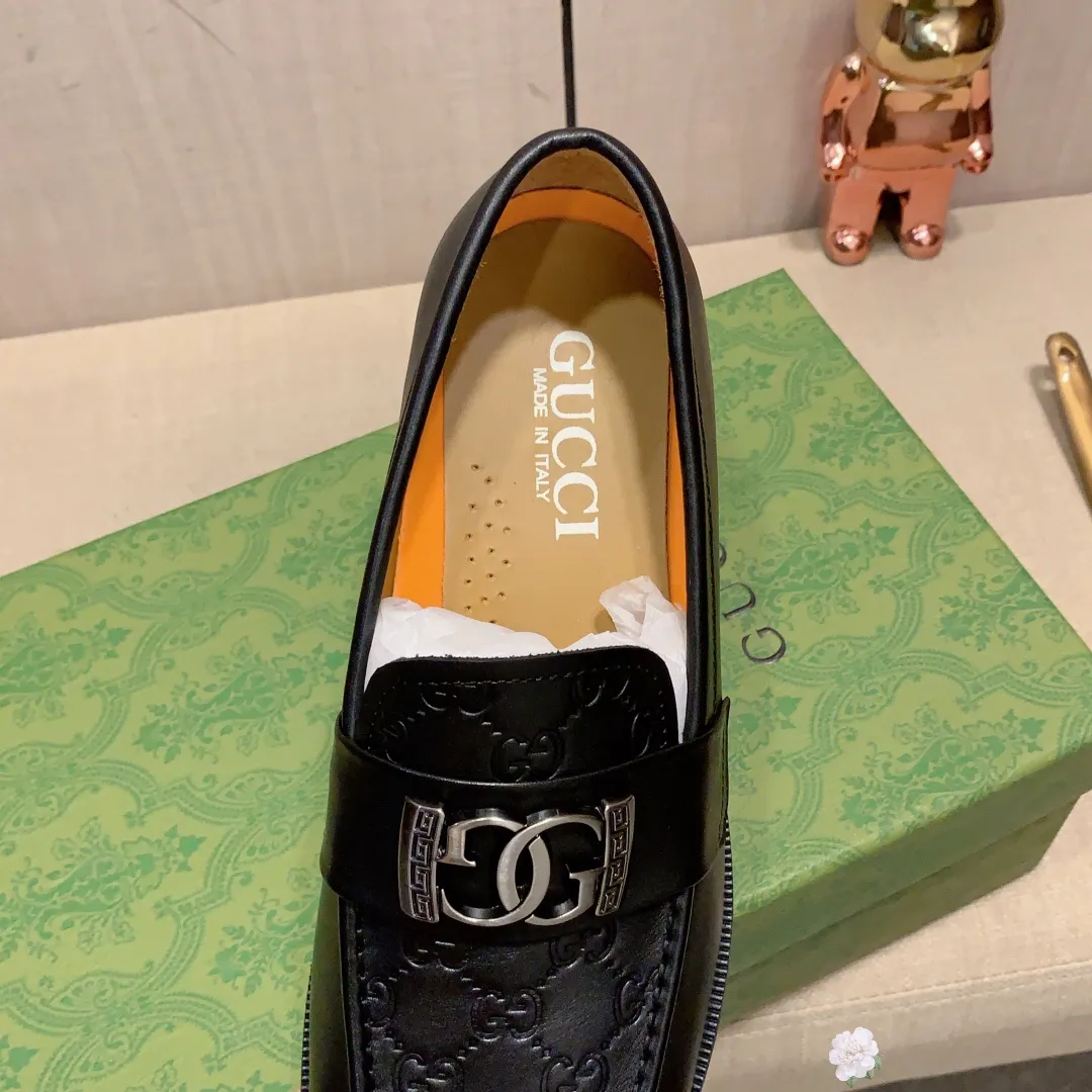 Men's Leather Shoes Men's Shoes 💰480💰💰🎩🎩 [Lightning] [Lightning] "Gucci*" The latest and most popular casual business leather shoes, top brand [Seduce] luxury ~ purchasing agent, top quality ~. [Strong] The upper is made of imported breathable cowhide with matching material ➕ breathable cowhide feet (•) and fine workmanship. The original stylish and stylish soft rubber wear-resistant and non-slip outsole is light and comfortable on the feet. The real thing looks better when taken in real life. 309: code: 38-44, can be customized to 45